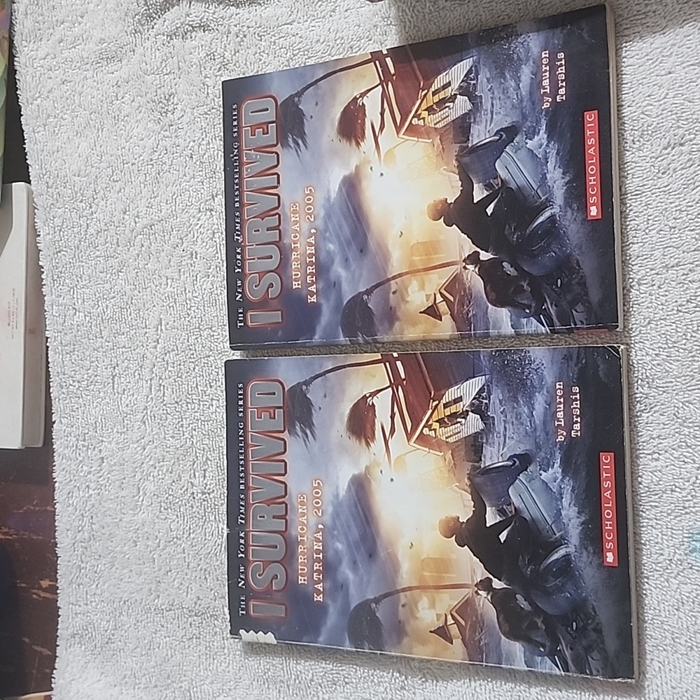 I Survived Books By: Lauren Tarshis  (6 Books)